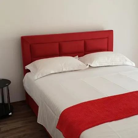 Apartment By The Sea Bilo, - 14601 Primosten