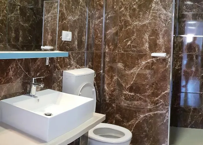 By The Sea Bilo, - 14601 *